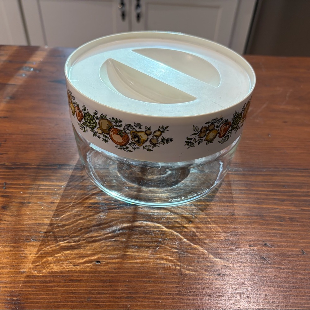 Pyrex- Spice of life canister- 6” across
